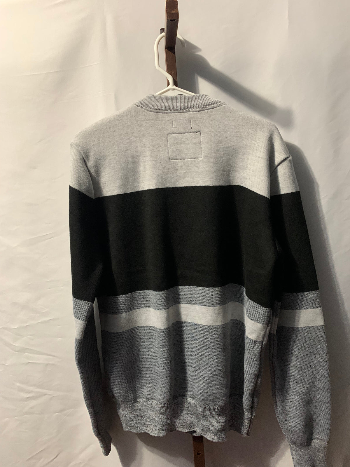 Buffalo David Bitton 1980/ 90s vintage gray, black, and white horizontal striped sweater