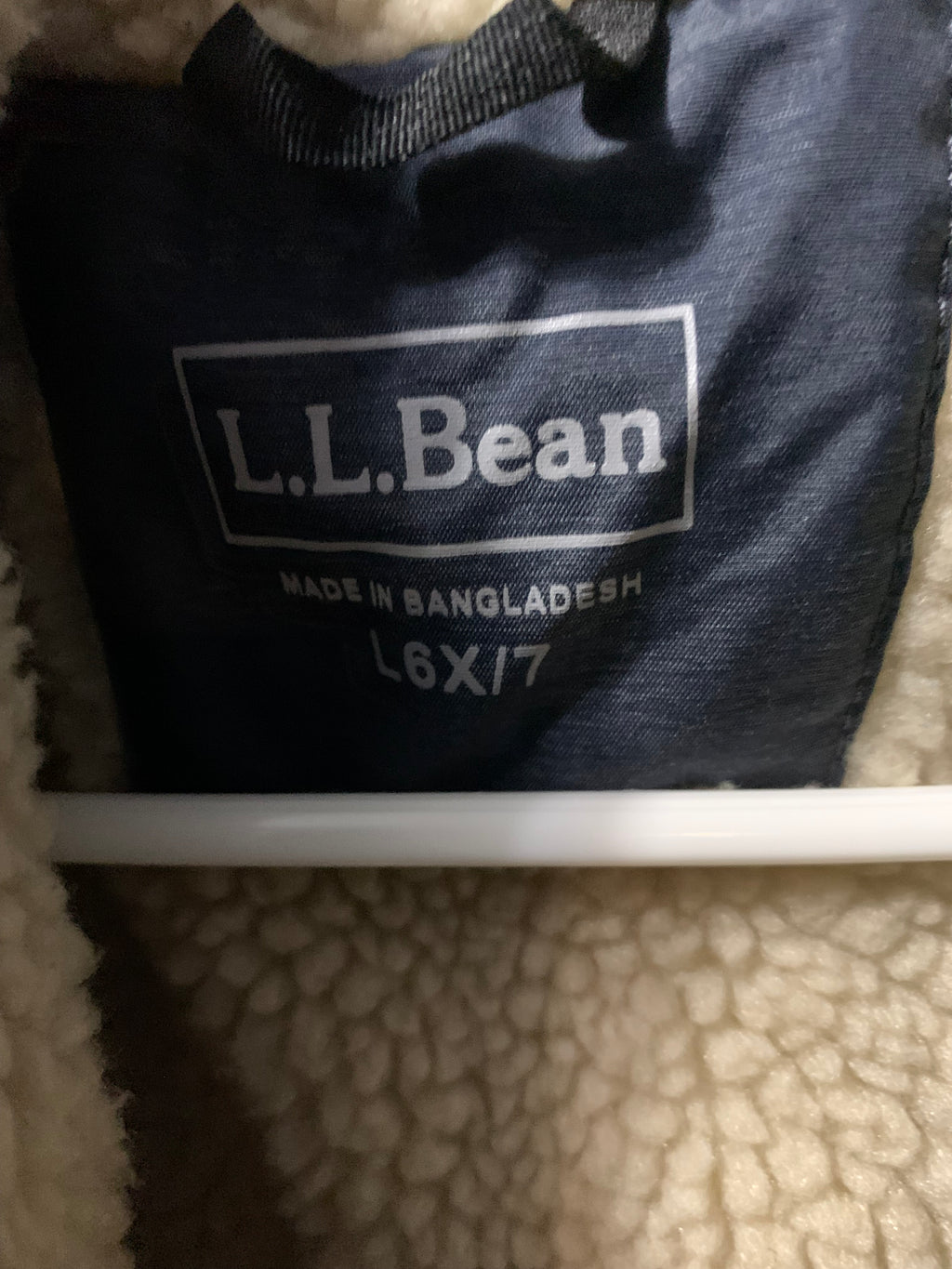 L.L.Bean kids navy blue puffer jacket with removable sherpa lining, size 6X/7 #kids #puffer