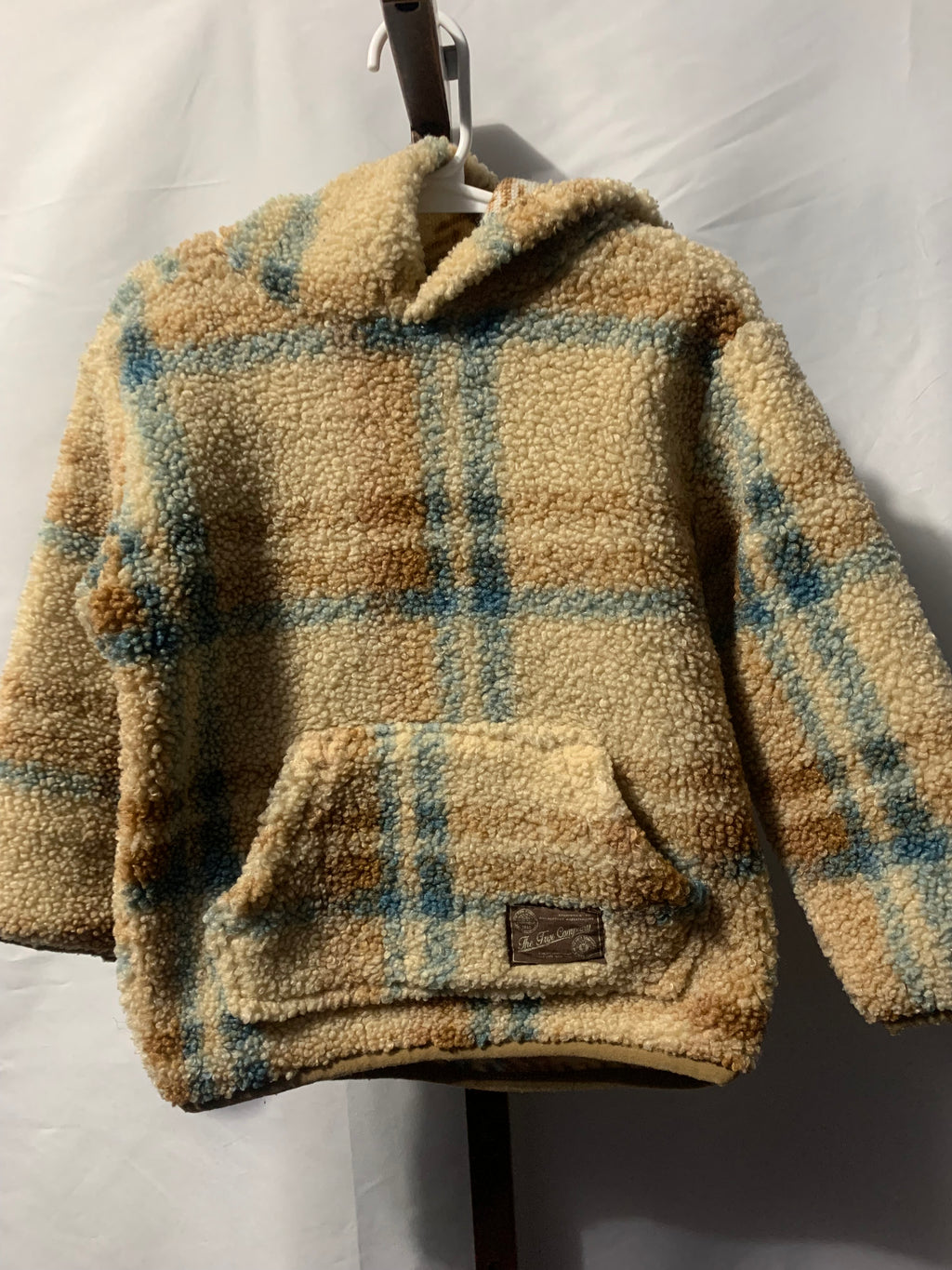 The Frye Company Kids Sherpa Hoodie in blue and beige plaid #sherpa #plaid