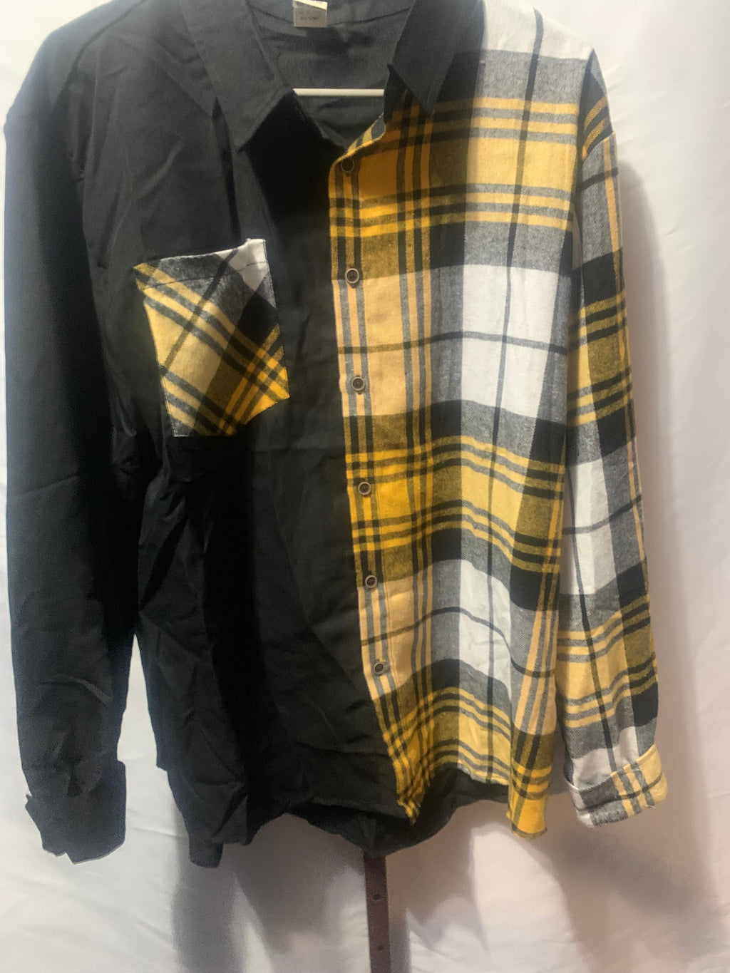 Men’s XL Split Colorblock Button Down Shirt Black & Yellow Plaid Streetwear Long Sleeve