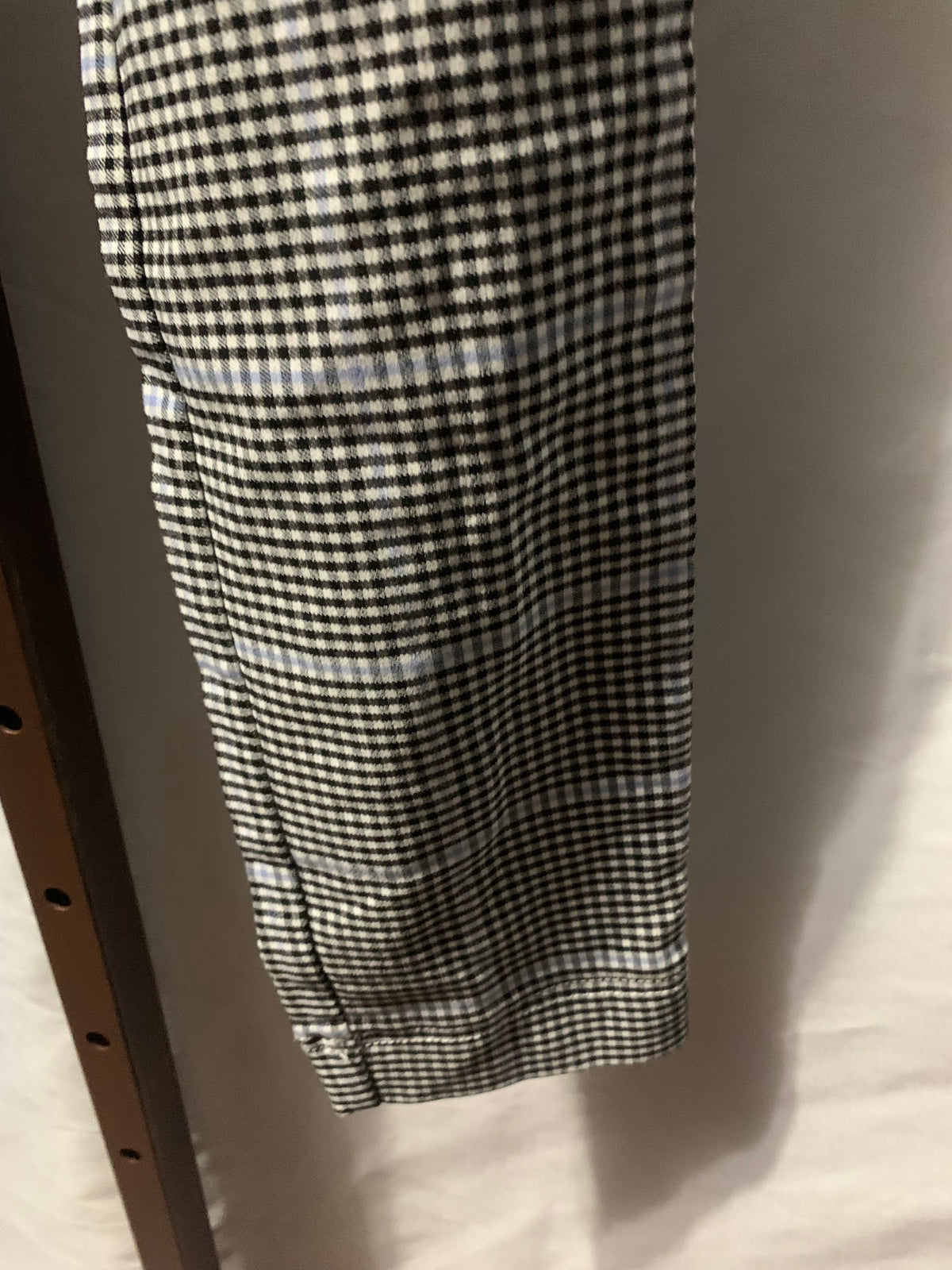 Hollister Co. ultra high rise white/black houndstooth pants in XS
