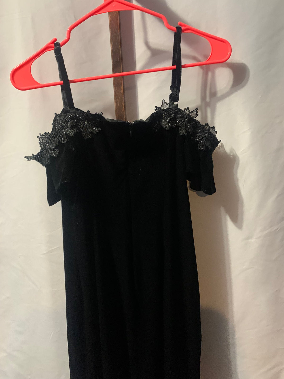 Kensie black velvet off the shoulder dress with lace trim and beaded details, size 2 #party #glam