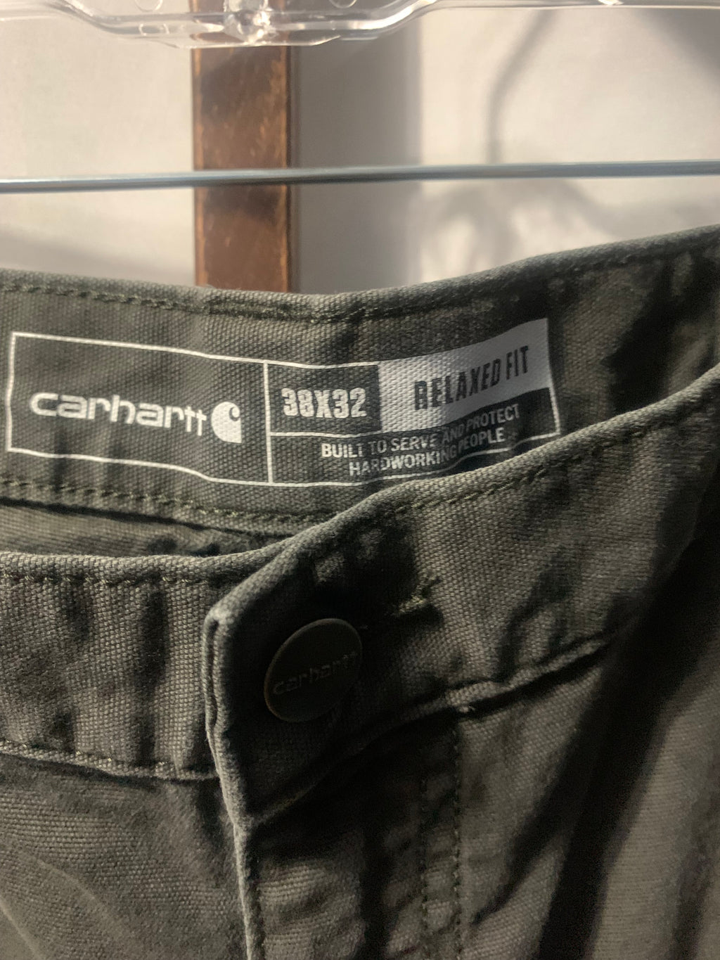Carhartt Men's 38x32 Relaxed Fit Pants
Dark gray, relaxed fit, workwear, durable, straight leg, utility, rugged, casual, outdoor, durable fabric #workwear #utility