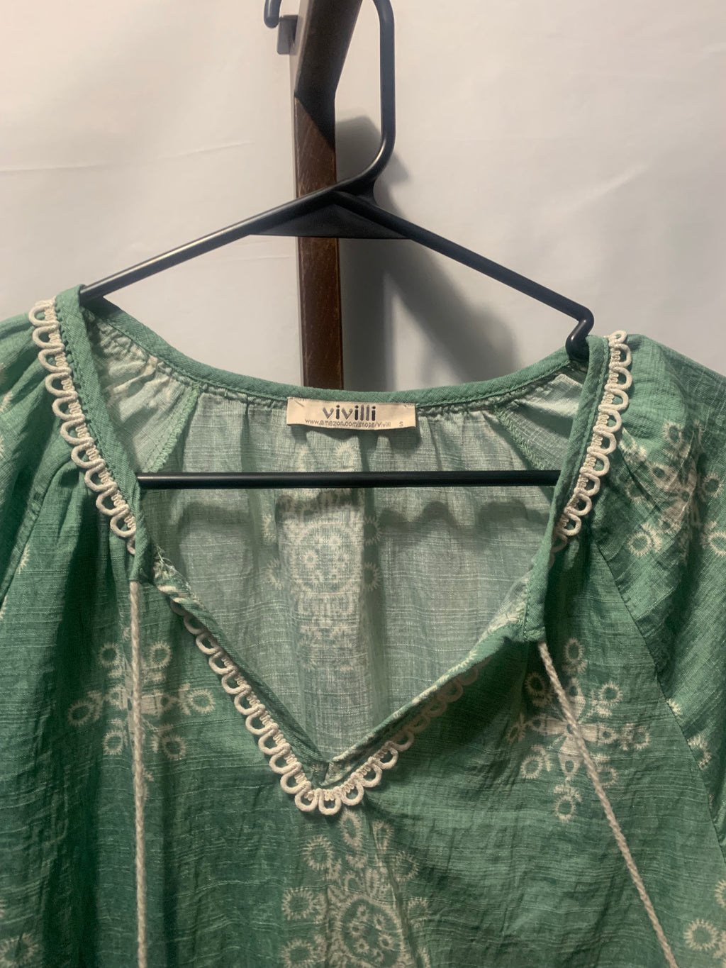 Vivilli short-sleeve boho blouse