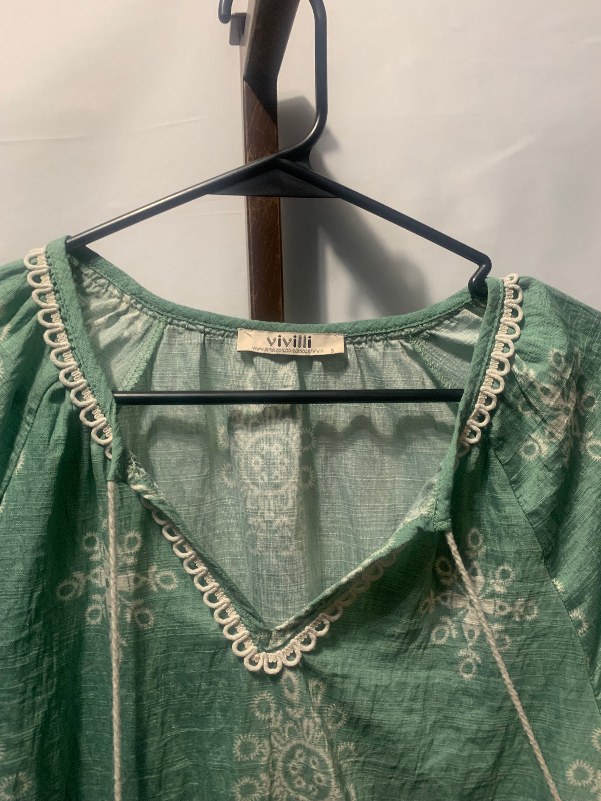 Vivilli short-sleeve boho blouse