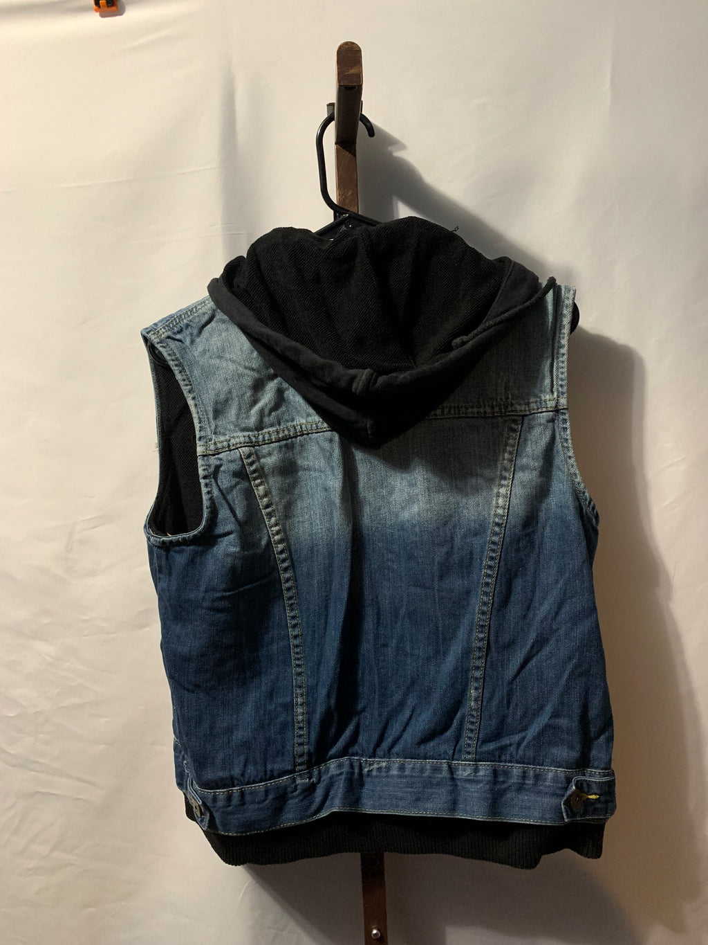 Forever 21 blue denim vest with hood #denimvest #forever21