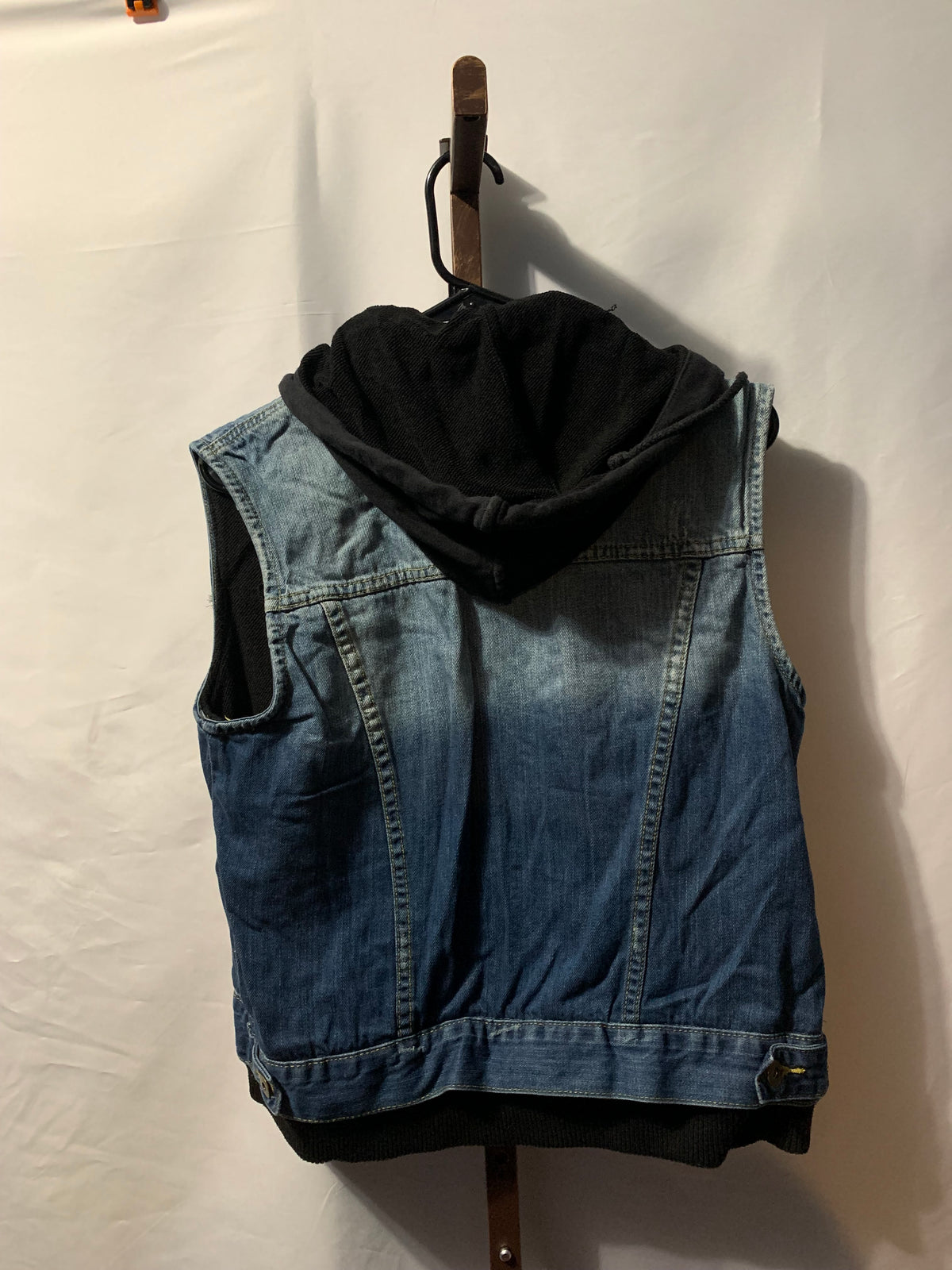 Forever 21 blue denim vest with hood #denimvest #forever21
