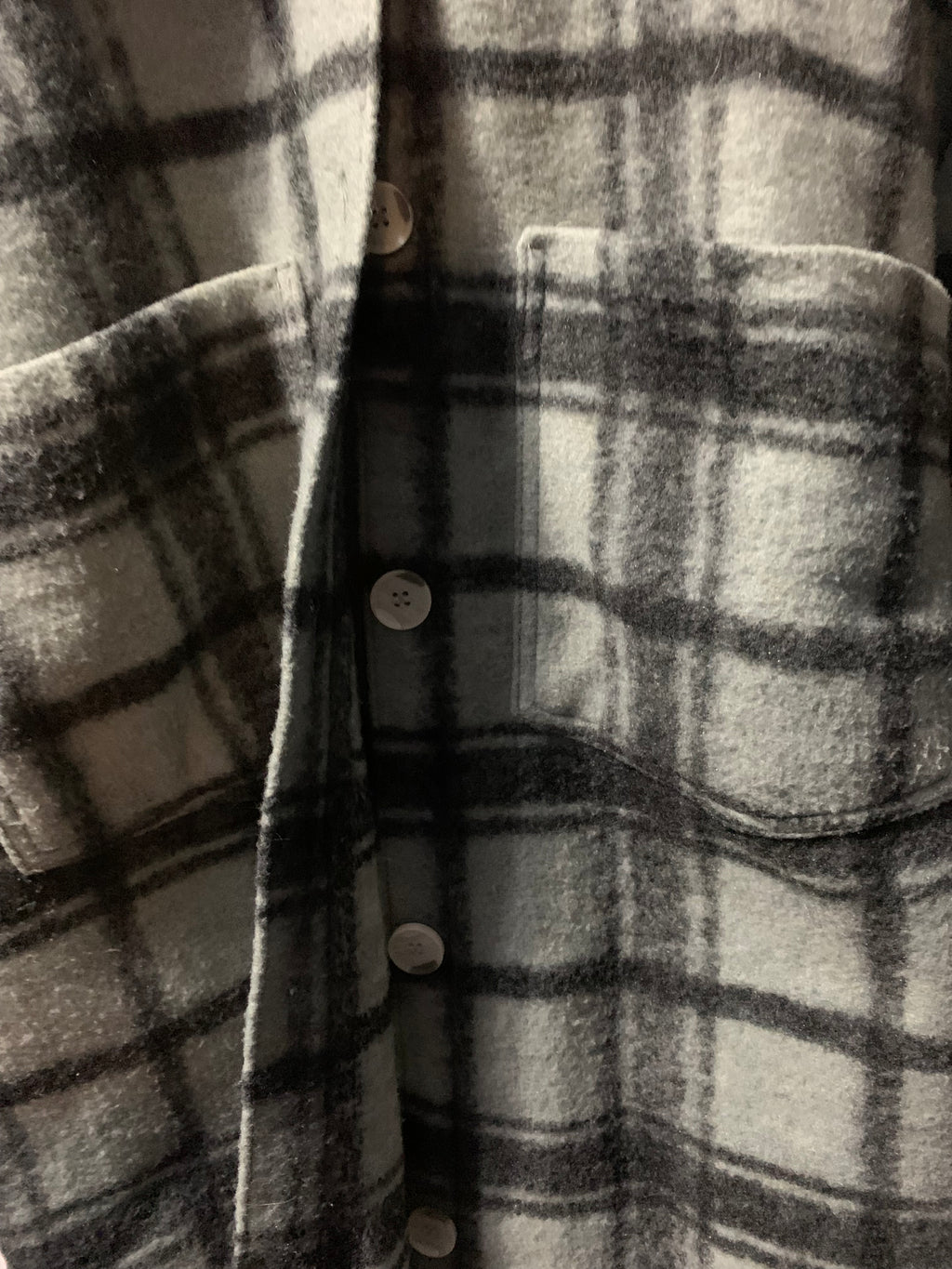 H&M gray and black plaid fleece jacket in XL #plaid #cozy