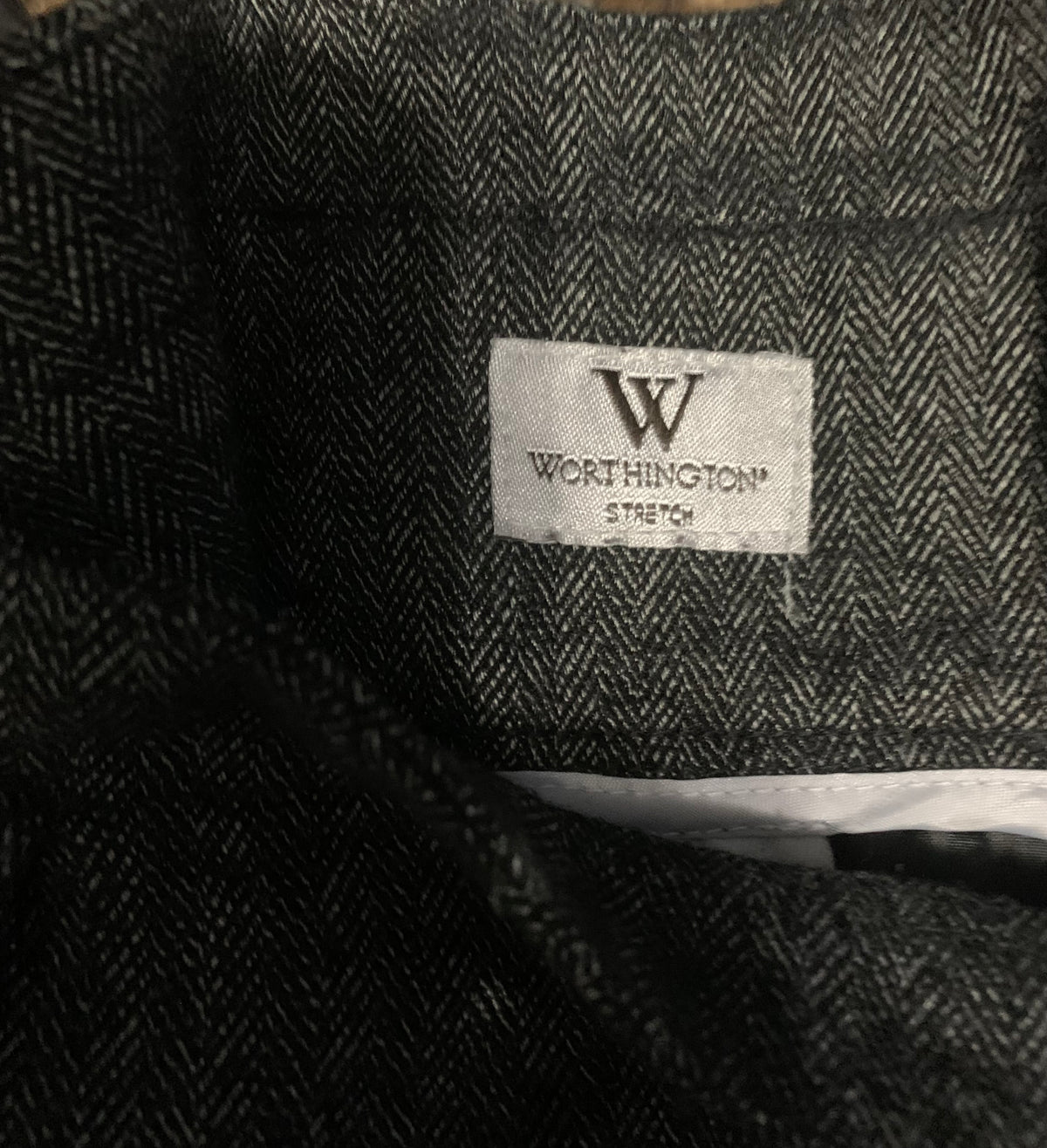 Worthington gray herringbone wool blend skirt with pockets Size 14
