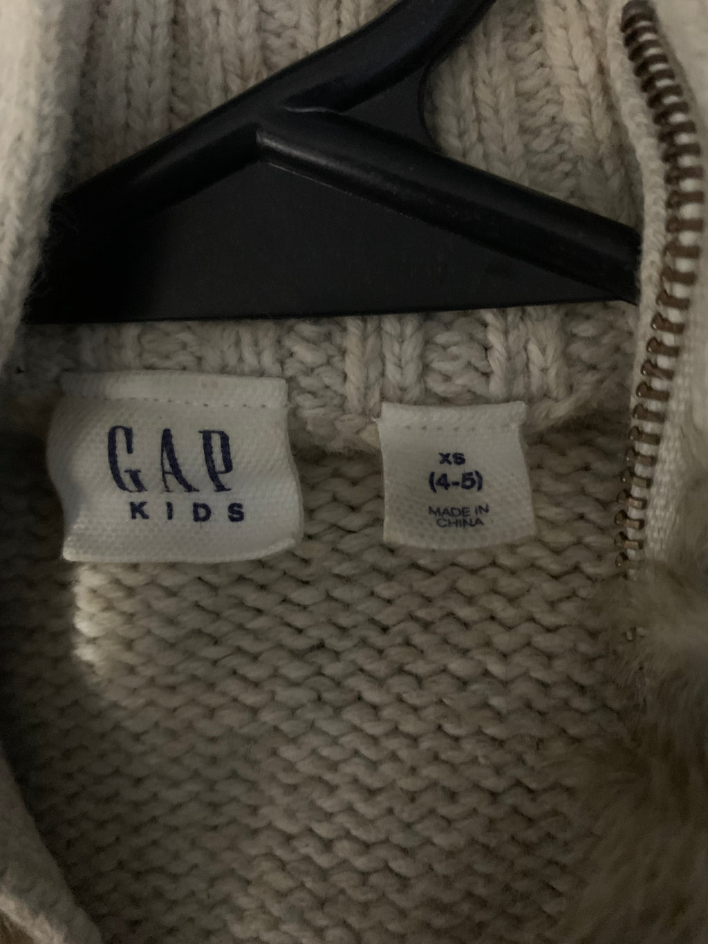 Gap Kids XS (4-5) Faux Fur Vest