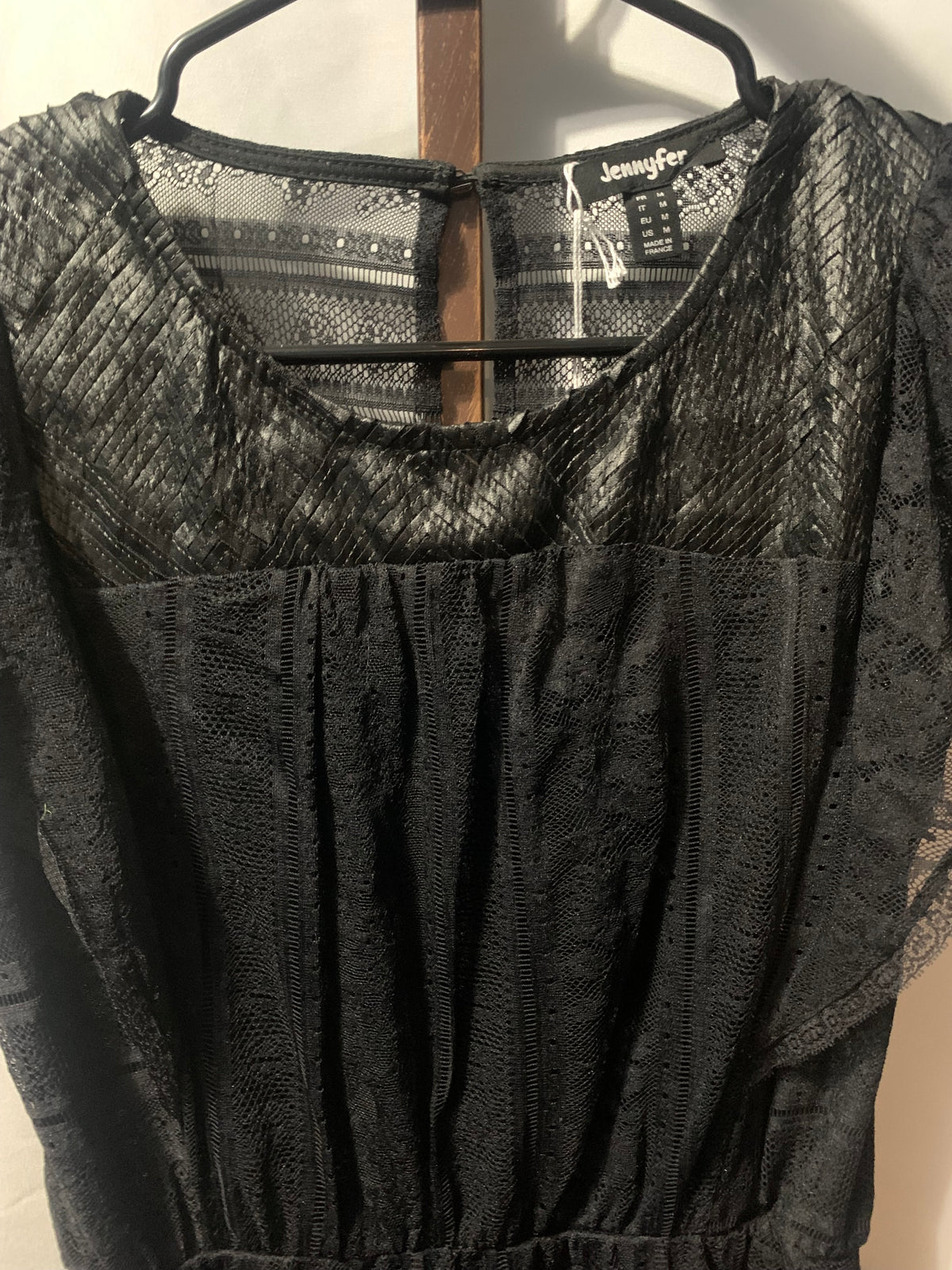 Black lace Jennyfer mini dress with subtle textured pattern, size M #goth #whimsygoth