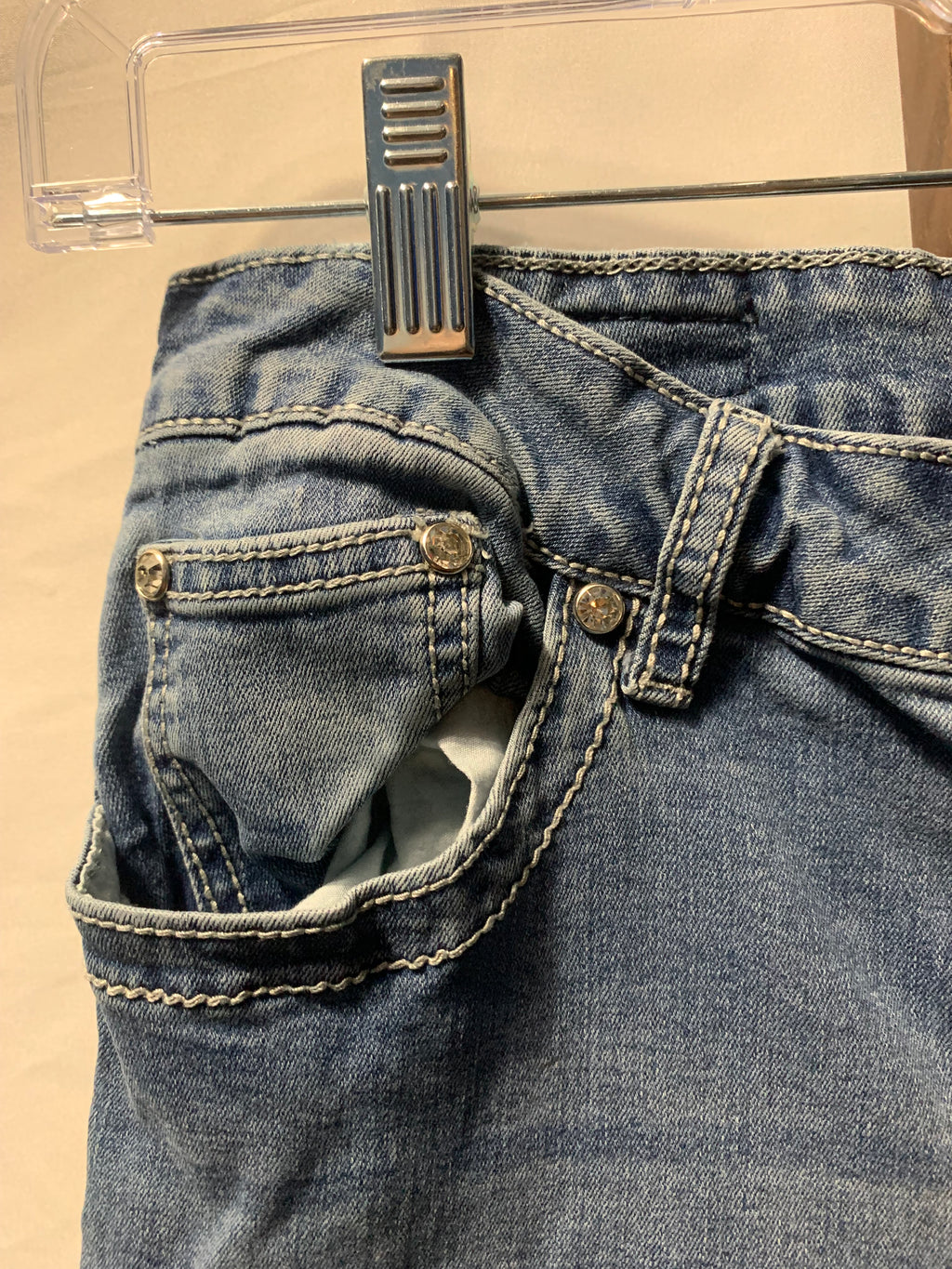 Earl Jean So Low
Low/Mid Rise fit

 Size: Women's 14 