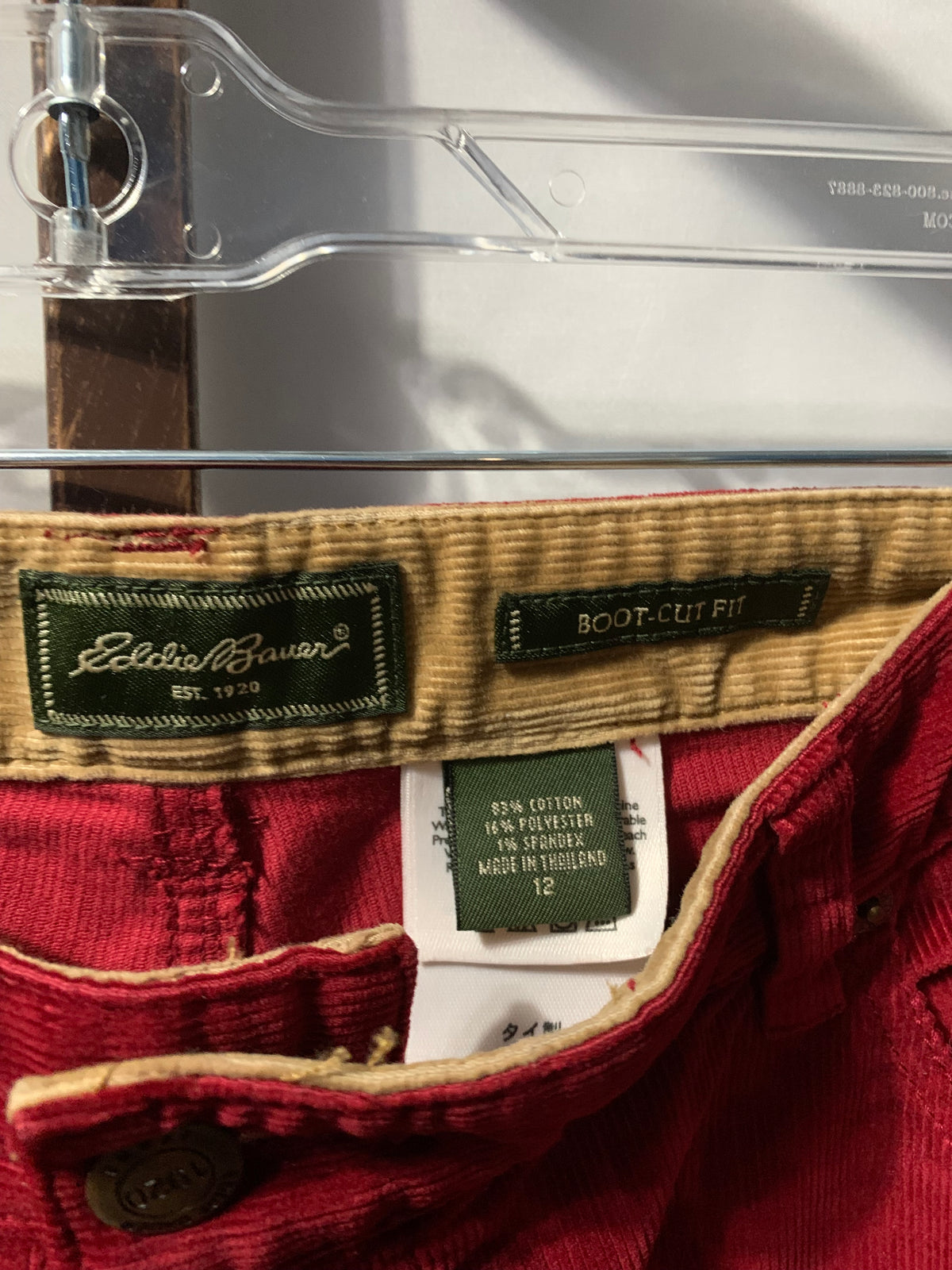 Eddie Bauer Red Corduroy Bootcut Pants
Size 12
Cotton, polyester & spandex blend
#bootcut