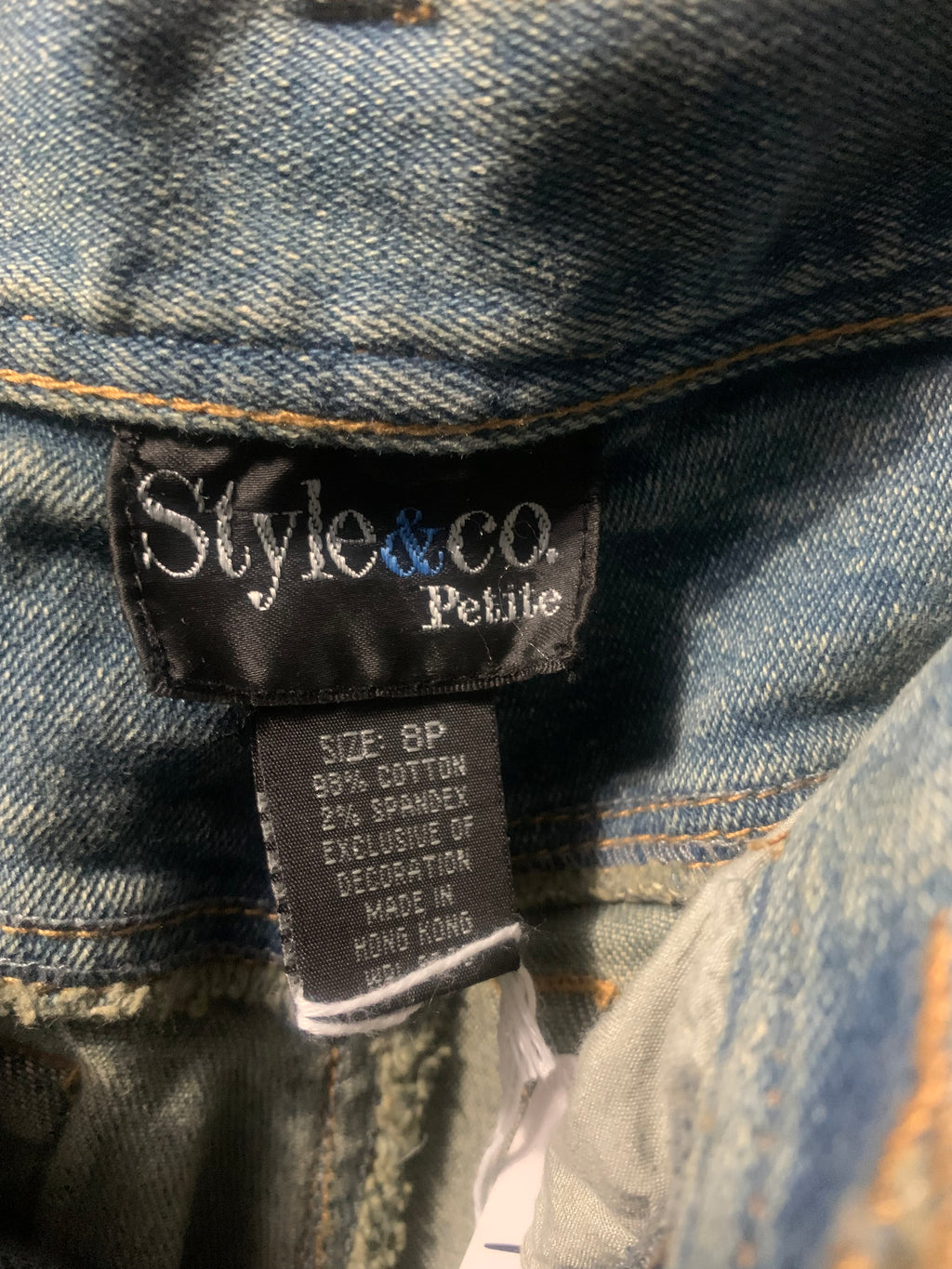 Style & Co. Petite 8P Blue Denim Jeans with Green Wash and Olive Green Pockets

#petite #denim