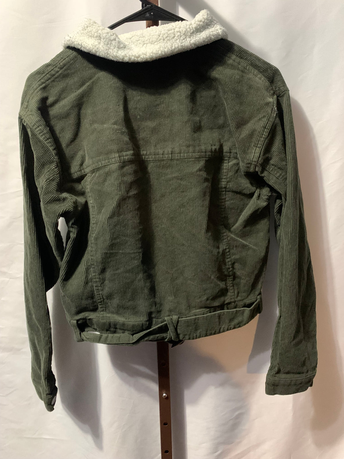 Vylette green corduroy jacket with white sherpa lining  #sherpa  #corduroy