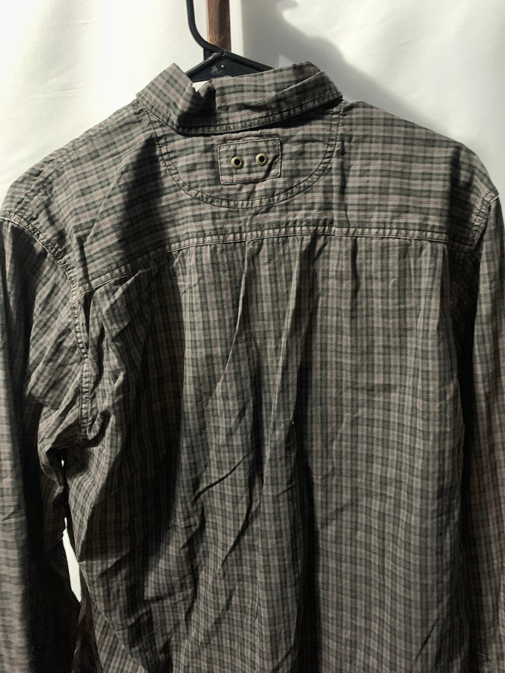 Converse gray and black plaid button-up shirt in size M #skater #retro