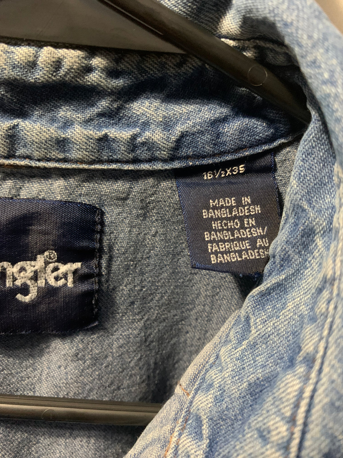 Wrangler blue denim button-up shirt