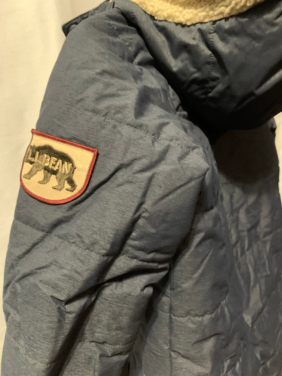 L.L.Bean kids navy blue puffer jacket with removable sherpa lining, size 6X/7 #kids #puffer