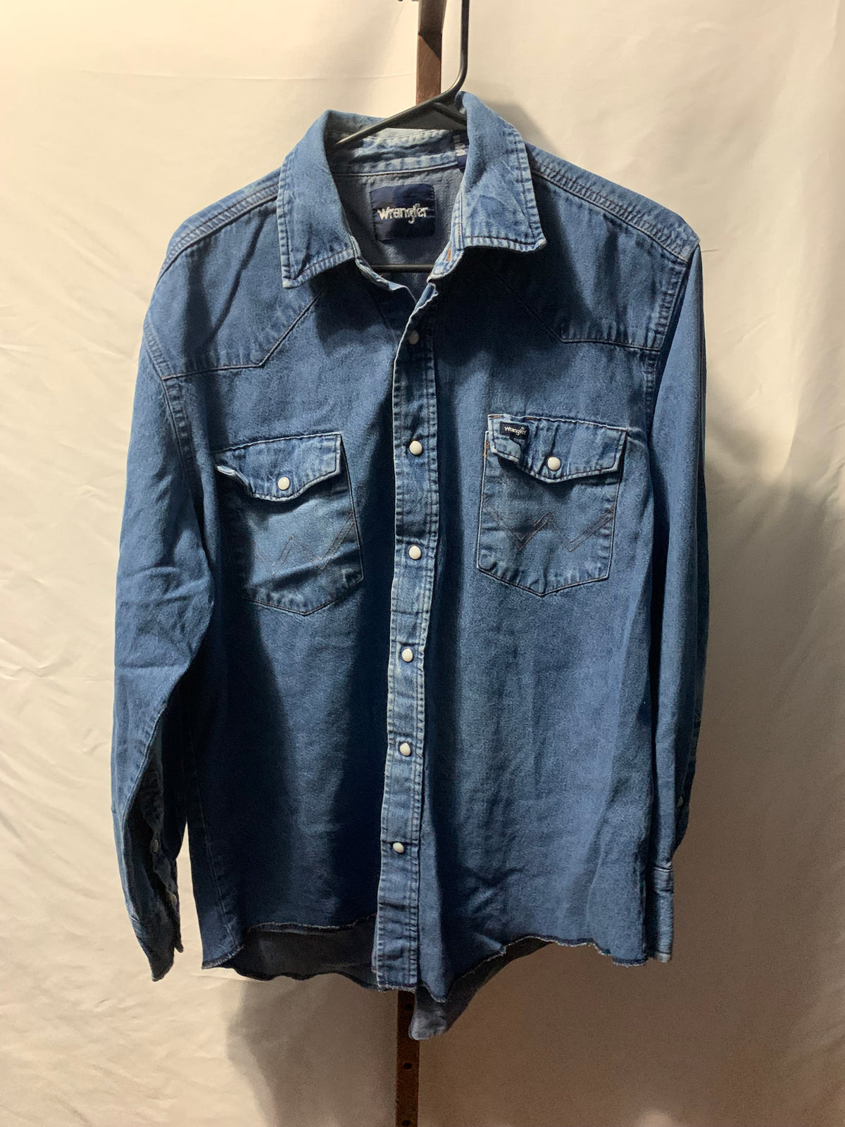 Wrangler blue denim button-up shirt
