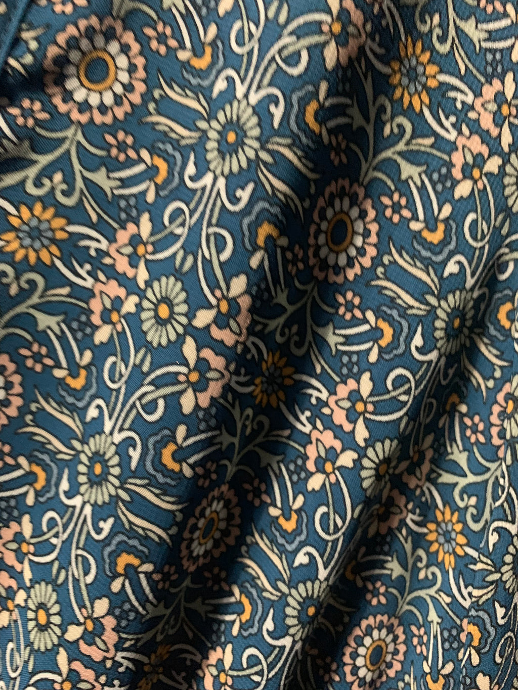 Max Studio blue and beige floral print dress with ruffle sleeves and smocked waist, size S #floraldress #boho12