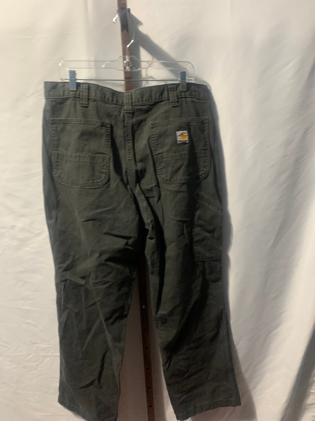 Carhartt Men's 38x32 Relaxed Fit Pants
Dark gray, relaxed fit, workwear, durable, straight leg, utility, rugged, casual, outdoor, durable fabric #workwear #utility